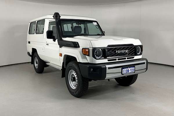 2024 Toyota Landcruiser GXL Troopcarrier GDJL78R