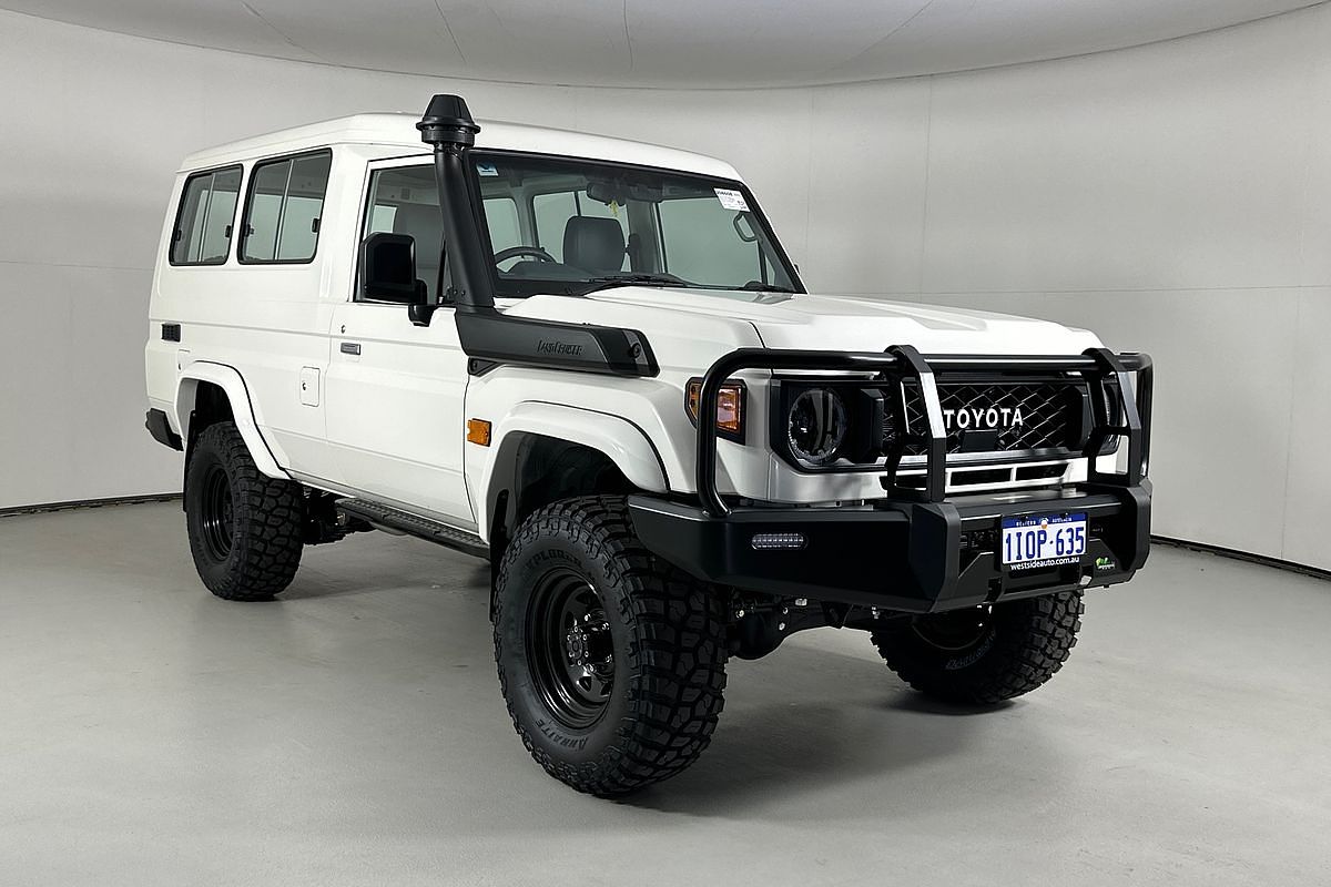 2024 Toyota Landcruiser Workmate Troopcarrier GDJL78R