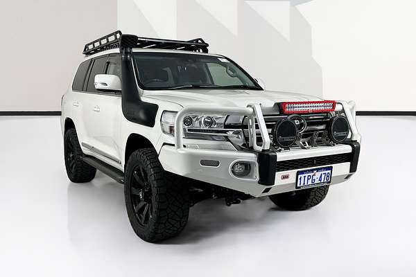 2016 Toyota LANDCRUISER Sahara VDJ200R