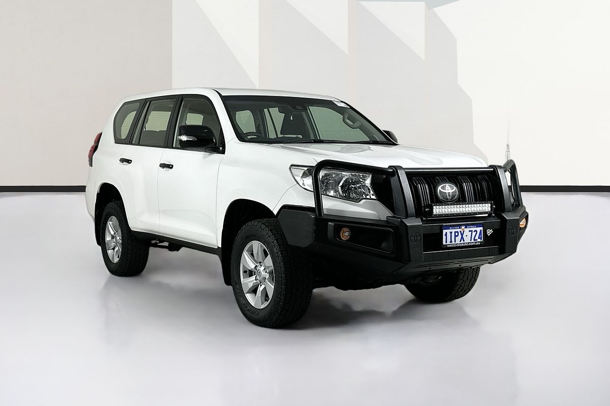 2017 Toyota LANDCRUISER GX GDJ150R