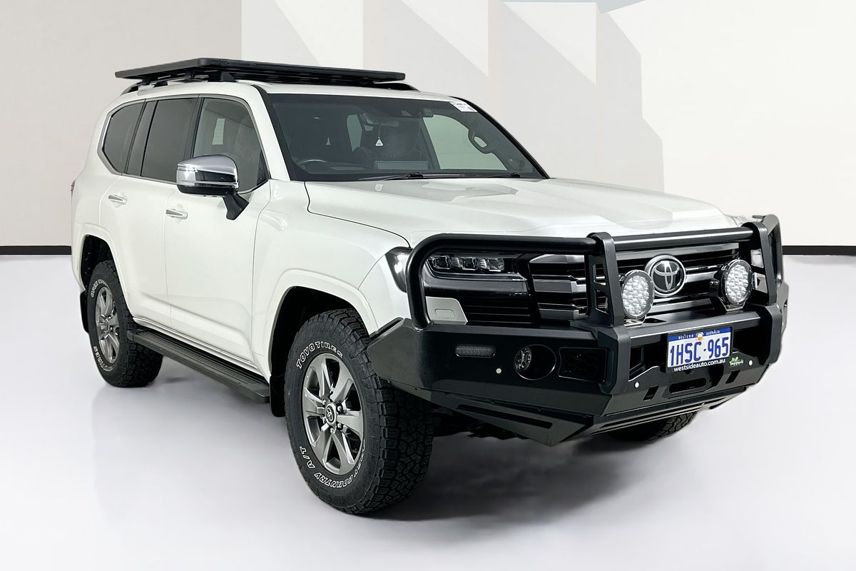 2022 Toyota LANDCRUISER LC300 SAHARA (4x4) FJA300R