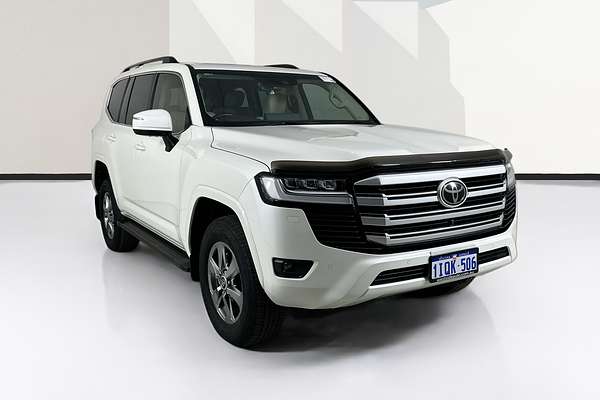 2022 Toyota LANDCRUISER LC300 VX (4x4) FJA300R