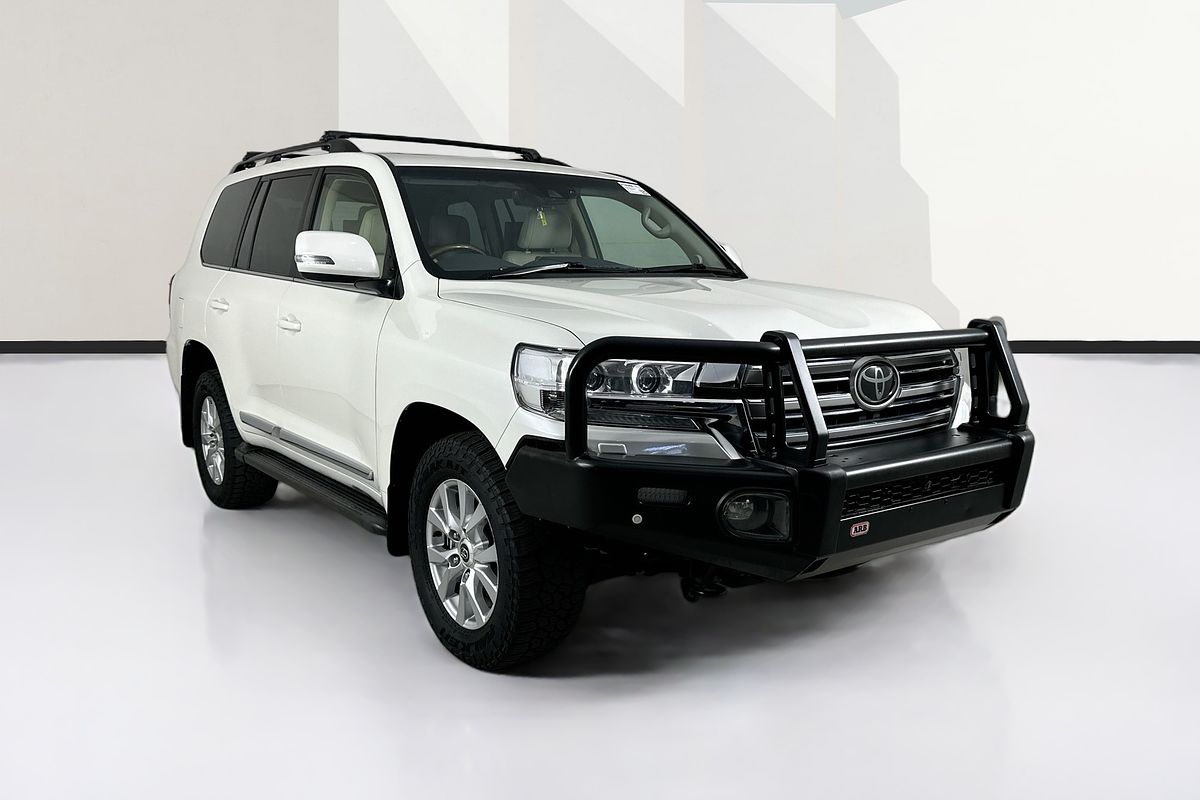 2018 Toyota LANDCRUISER SAHARA (4x4) VDJ200R MY16