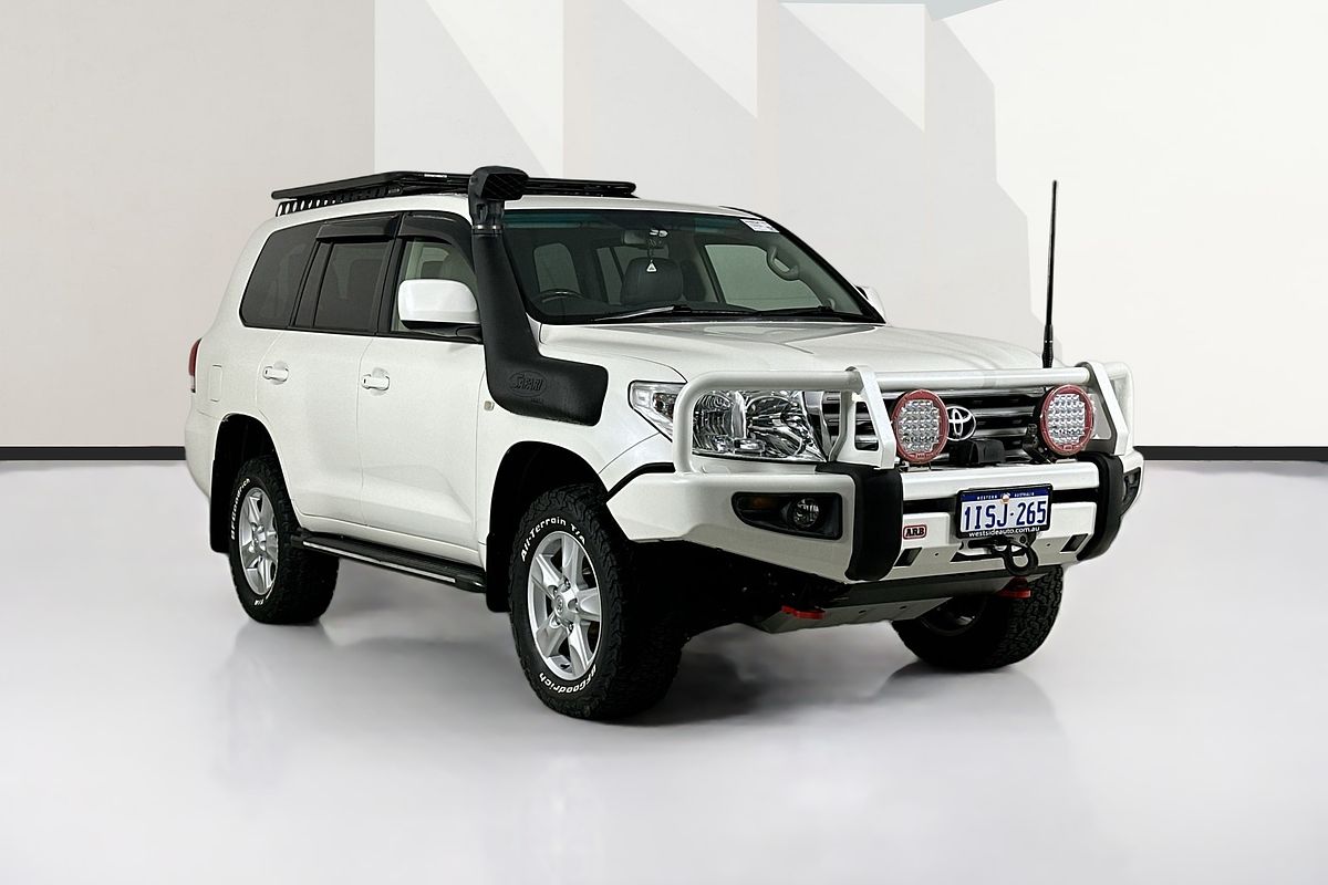 2011 Toyota LANDCRUISER SAHARA (4x4) VDJ200R 09 UPGRADE