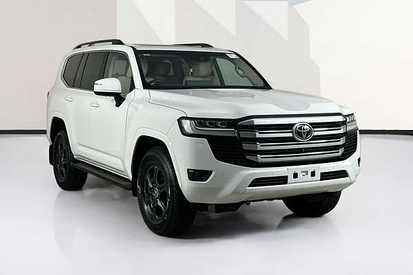 2023 Toyota LANDCRUISER LC300 VX (4x4) FJA300R