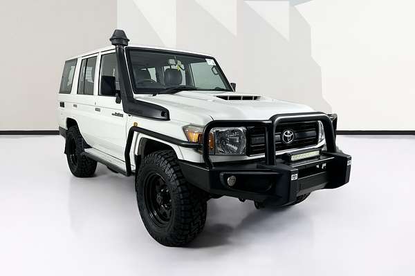 2017 Toyota LANDCRUISER WORKMATE (4x4) VDJ76R MY18