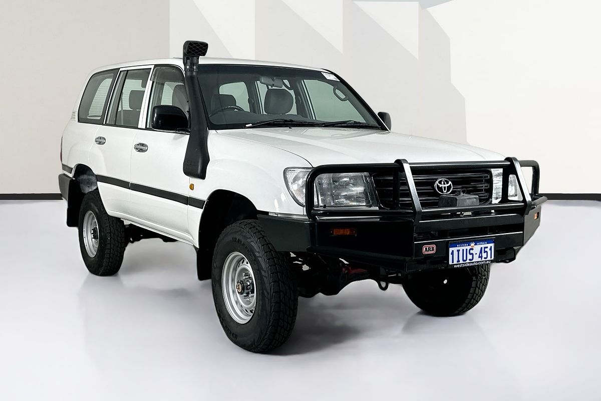 2003 Toyota LANDCRUISER (4x4) HZJ105R