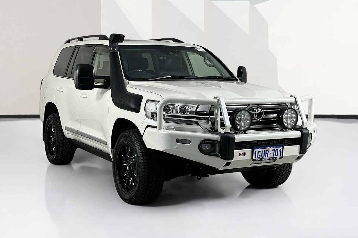 2019 Toyota LANDCRUISER LC200 SAHARA (4x4) VDJ200R
