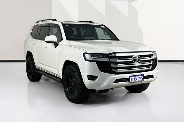 2023 Toyota Landcruiser LC300 VX (4x4) FJA300R