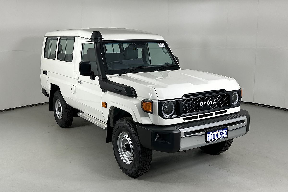 2024 Toyota Landcruiser GXL Troopcarrier GDJL78R