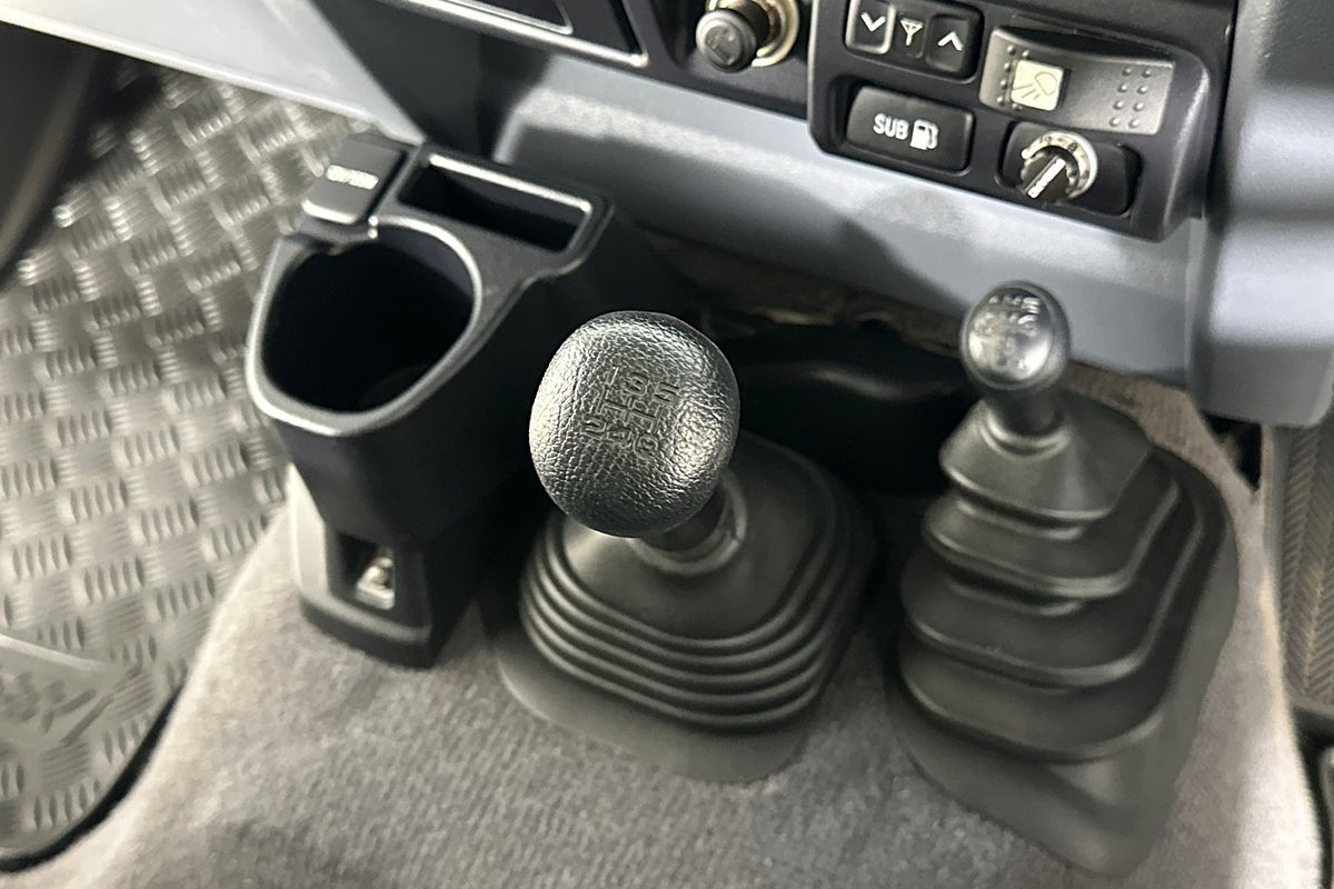 2014 Toyota Landcruiser GXL (4x4) VDJ78R MY12 UPDATE