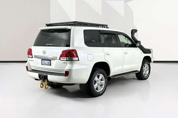2011 Toyota LANDCRUISER SAHARA (4x4) VDJ200R 09 UPGRADE