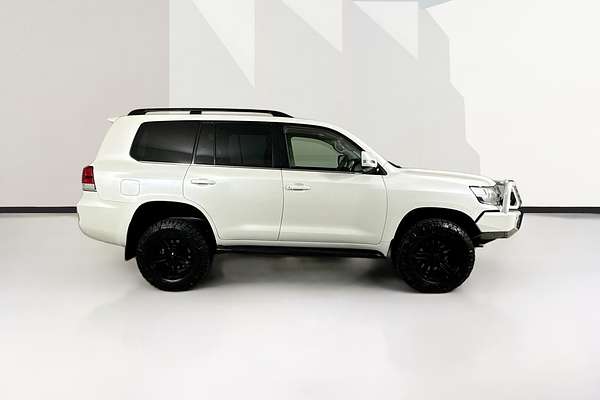 2017 Toyota LANDCRUISER VX (4x4) VDJ200R MY16