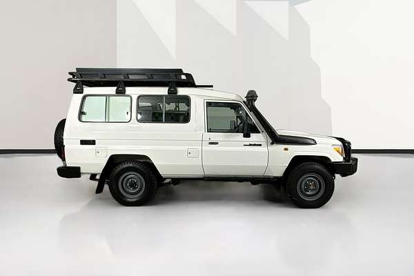 2016 Toyota Landcruiser WORKMATE (4x4) 3 SEAT VDJ78R MY12 UPDATE