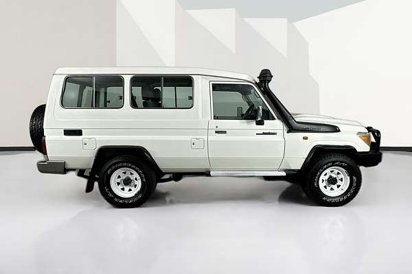 2019 Toyota Landcruiser GXL (4x4) 5 SEAT VDJ78R