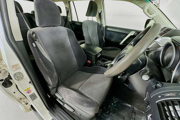 2017 Toyota Landcruiser PRADO GX 7 SEAT (4x4) GDJ150R MY17
