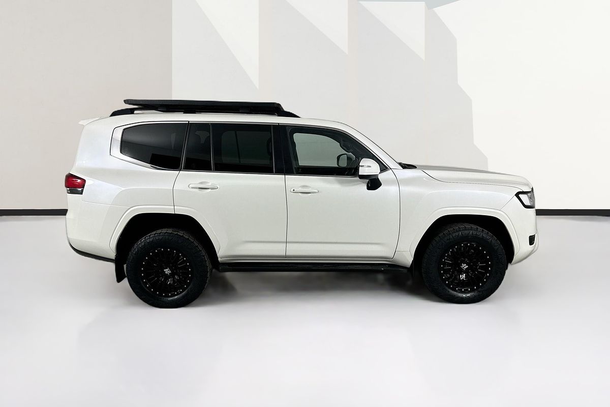 2022 Toyota Landcruiser VX FJA300R