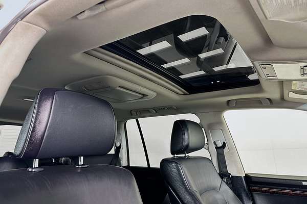 2015 Toyota Landcruiser Sahara VDJ200R