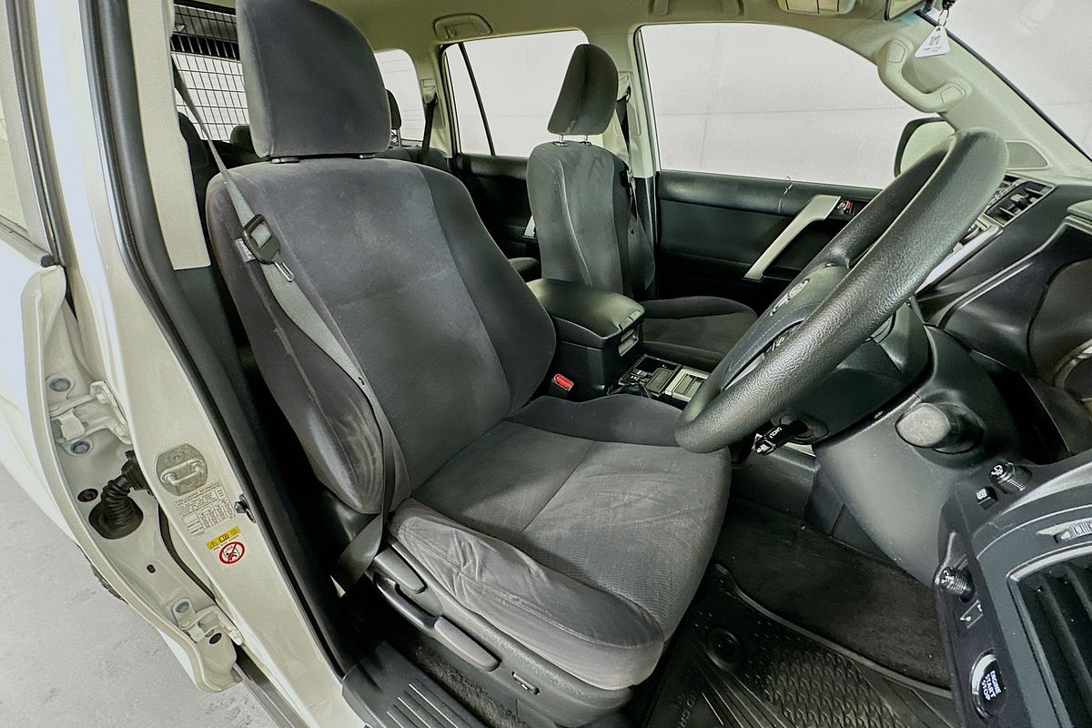 2018 Toyota LANDCRUISER GX GDJ150R