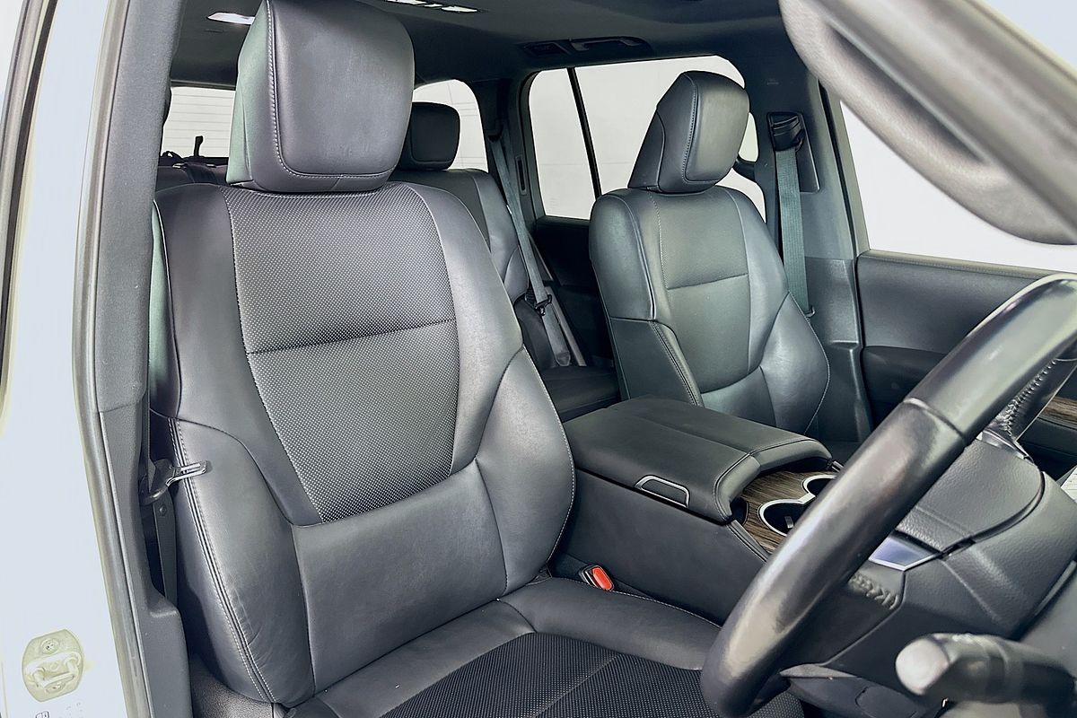 2022 Toyota LANDCRUISER LC300 VX (4x4) FJA300R