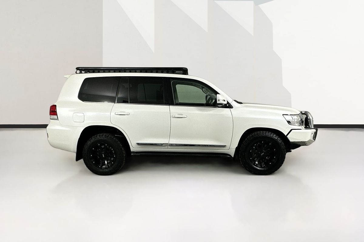 2020 Toyota LANDCRUISER LC200 SAHARA (4x4) VDJ200R