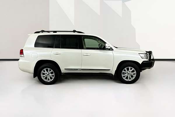 2018 Toyota LANDCRUISER SAHARA (4x4) VDJ200R MY16