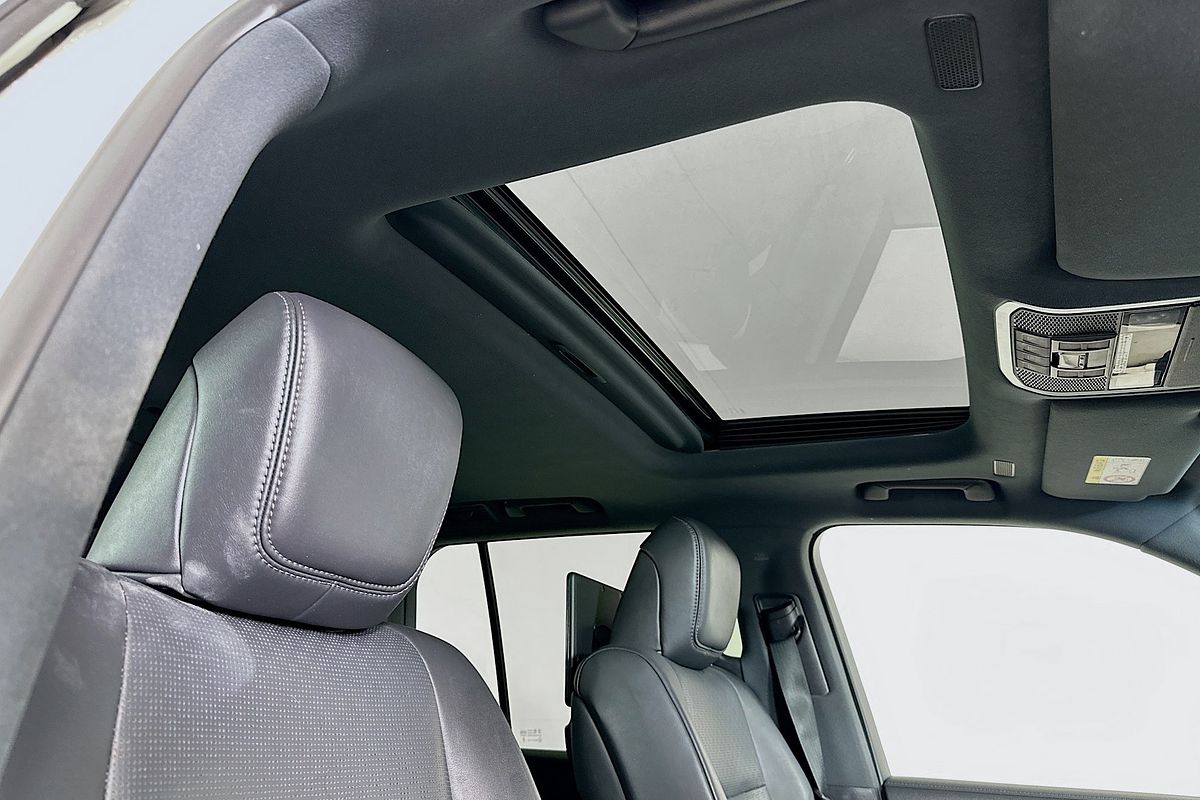 2022 Toyota Landcruiser LC300 SAHARA (4x4) FJA300R