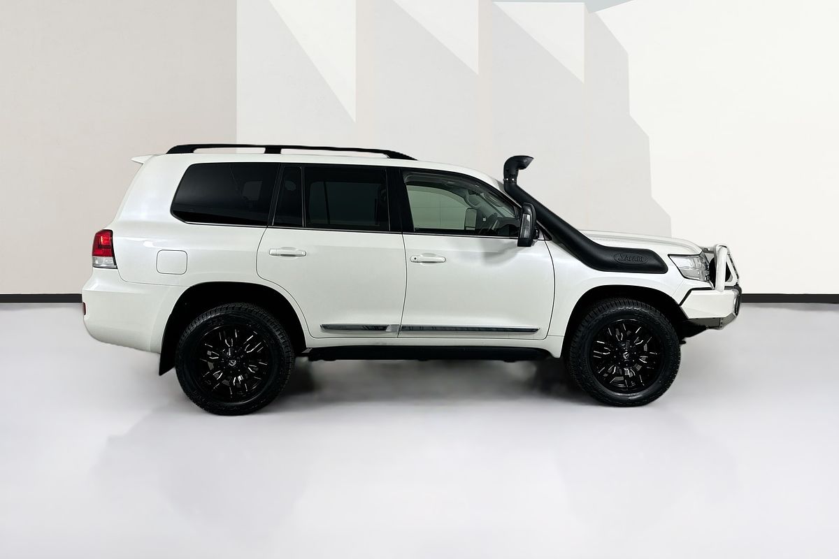 2019 Toyota LANDCRUISER LC200 SAHARA (4x4) VDJ200R