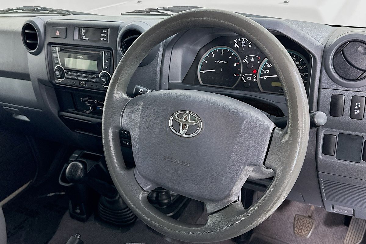 2016 Toyota Landcruiser GXL Troopcarrier VDJ78R