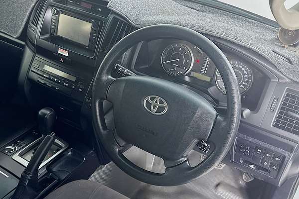 2018 Toyota LANDCRUISER GX (4x4) VDJ200R MY16