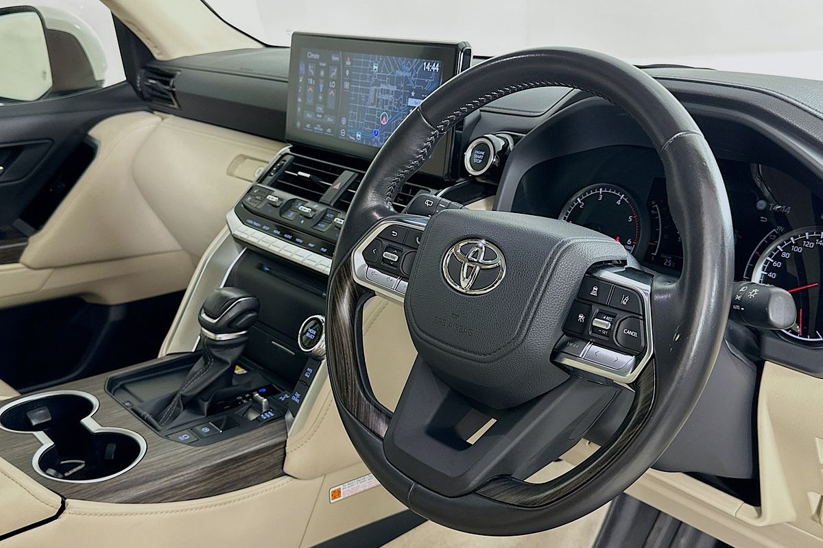 2022 Toyota LANDCRUISER LC300 VX (4x4) FJA300R