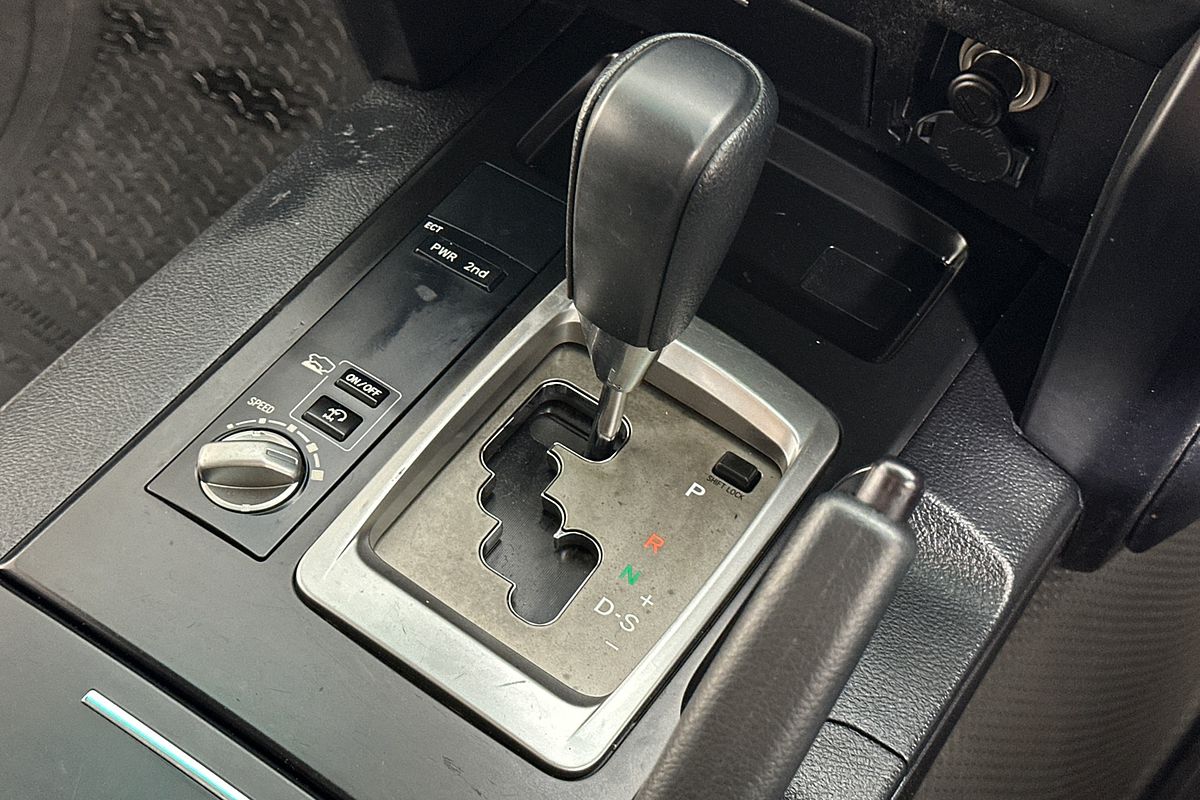 2020 Toyota LANDCRUISER LC200 GX (4x4) VDJ200R