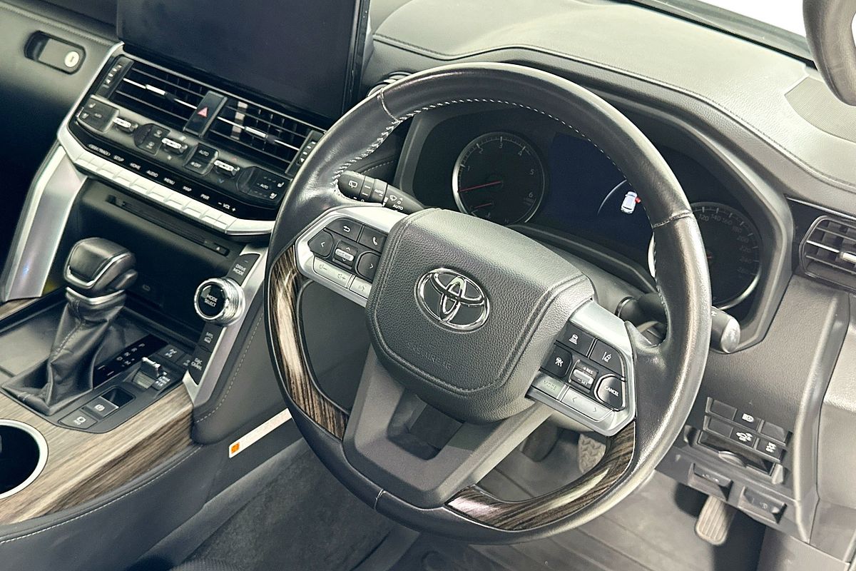 2023 Toyota Landcruiser LC300 VX (4x4) FJA300R