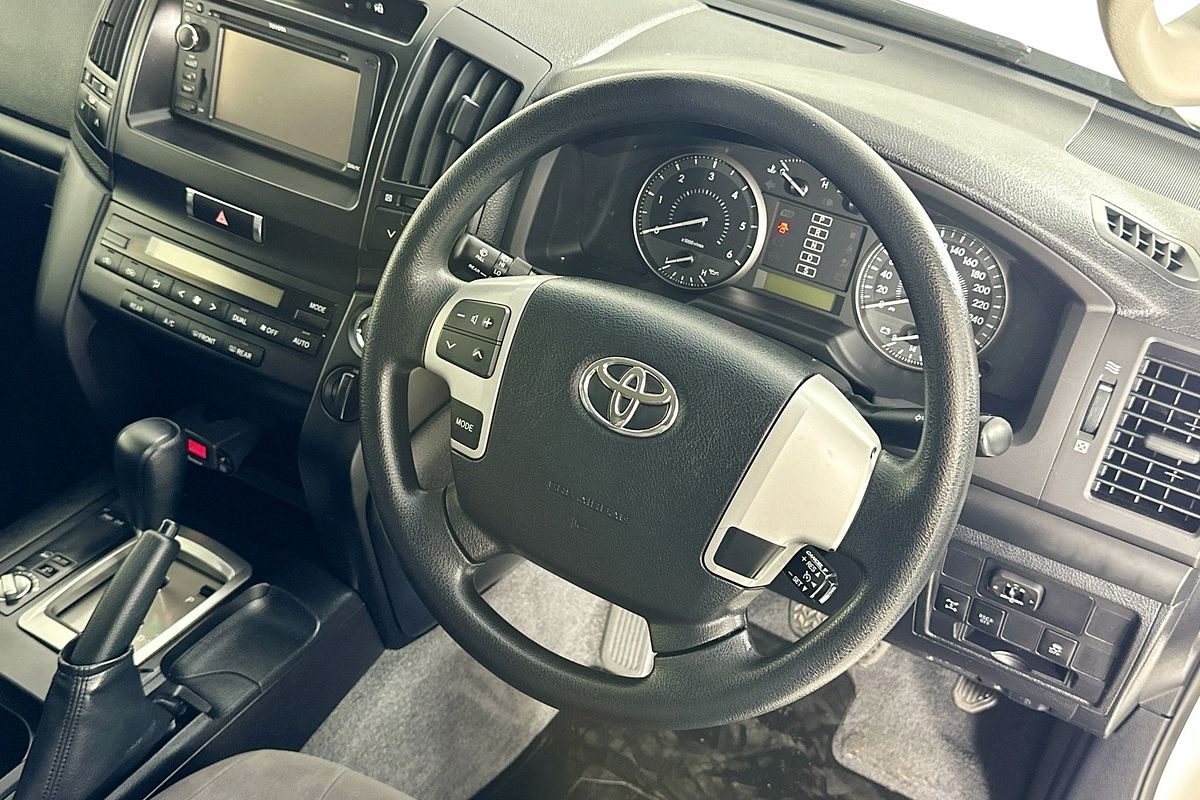2014 Toyota LANDCRUISER GXL (4x4) VDJ200R MY13
