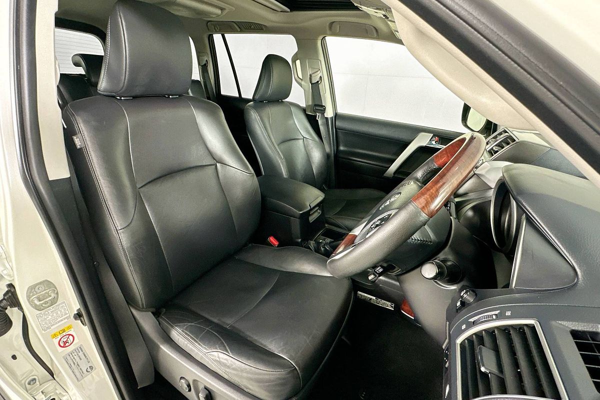 2017 Toyota Landcruiser PRADO KAKADU (4x4) GDJ150R MY16