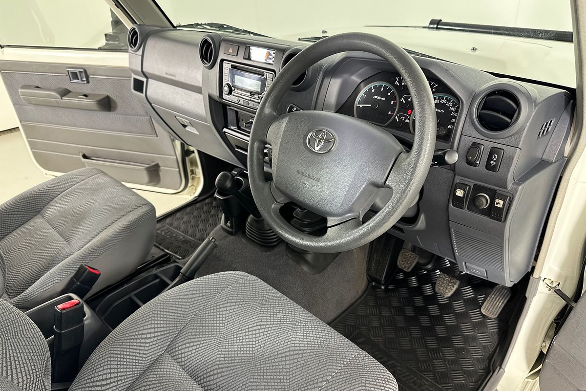 2014 Toyota Landcruiser GXL (4x4) VDJ78R MY12 UPDATE