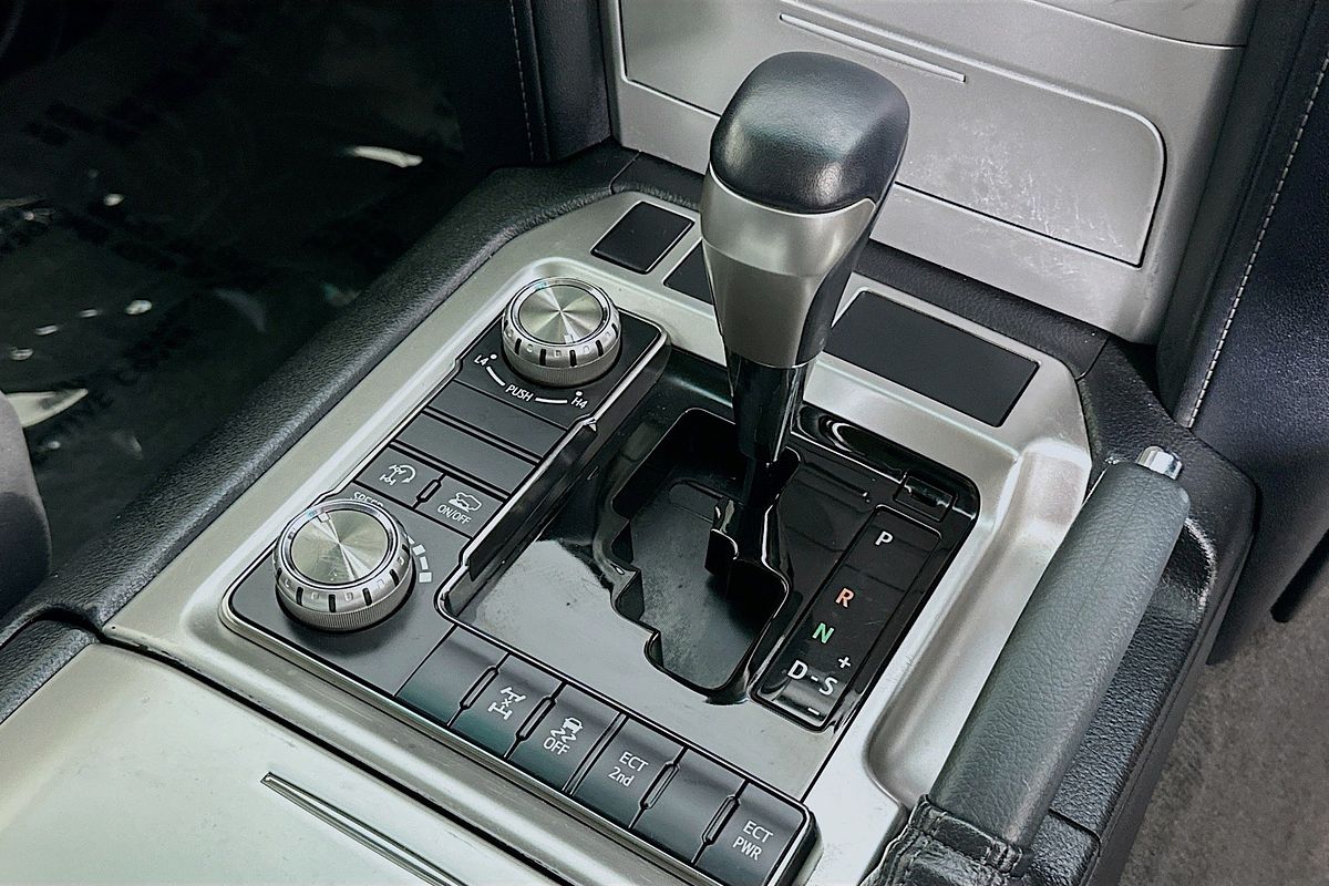 2018 Toyota LANDCRUISER GXL (4x4) VDJ200R MY16