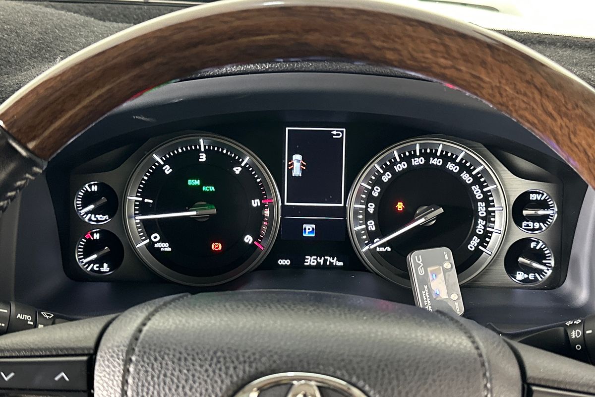 2021 Toyota LANDCRUISER LC200 SAHARA (4x4) VDJ200R