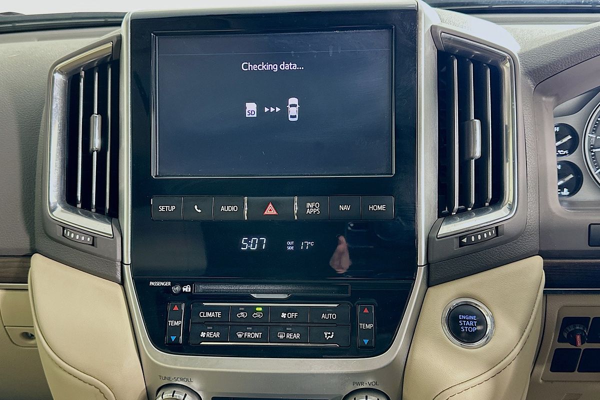 2020 Toyota LANDCRUISER LC200 VX (4x4) VDJ200R