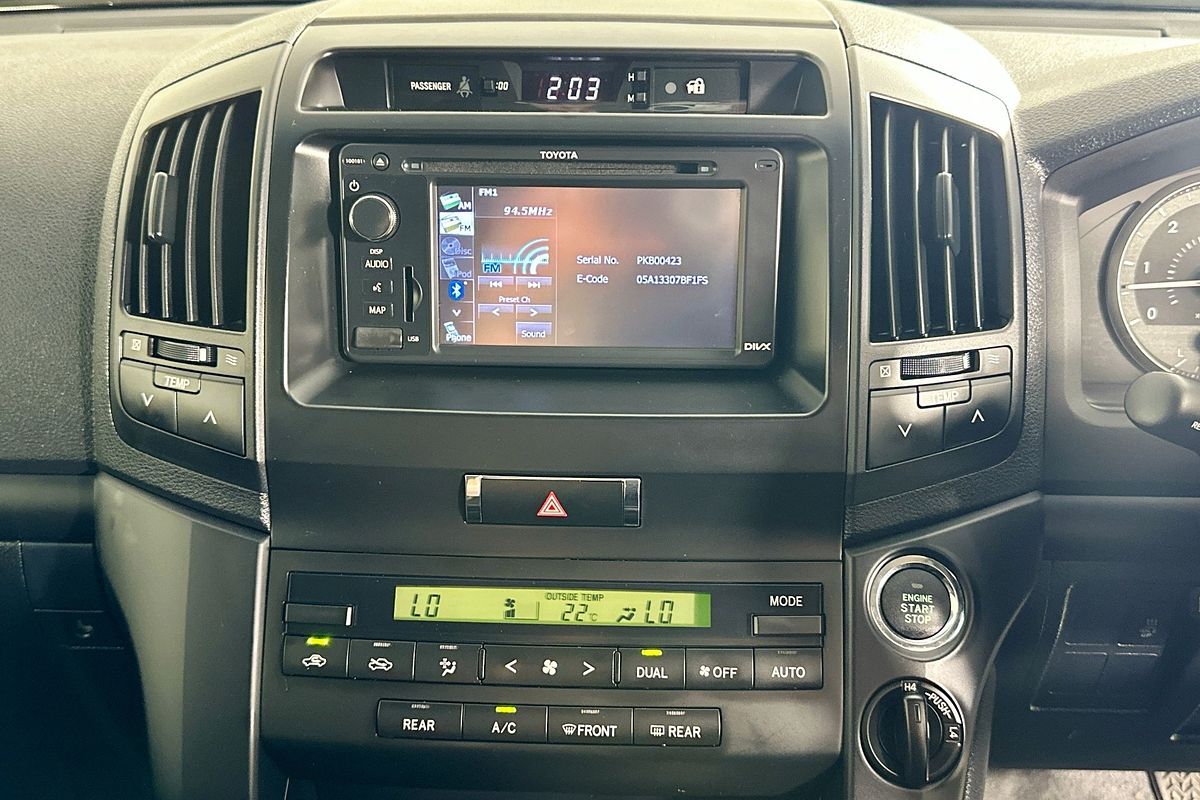2014 Toyota LANDCRUISER GXL (4x4) VDJ200R MY13