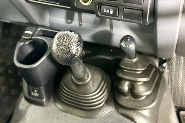 2016 Toyota Landcruiser WORKMATE (4x4) 3 SEAT VDJ78R MY12 UPDATE