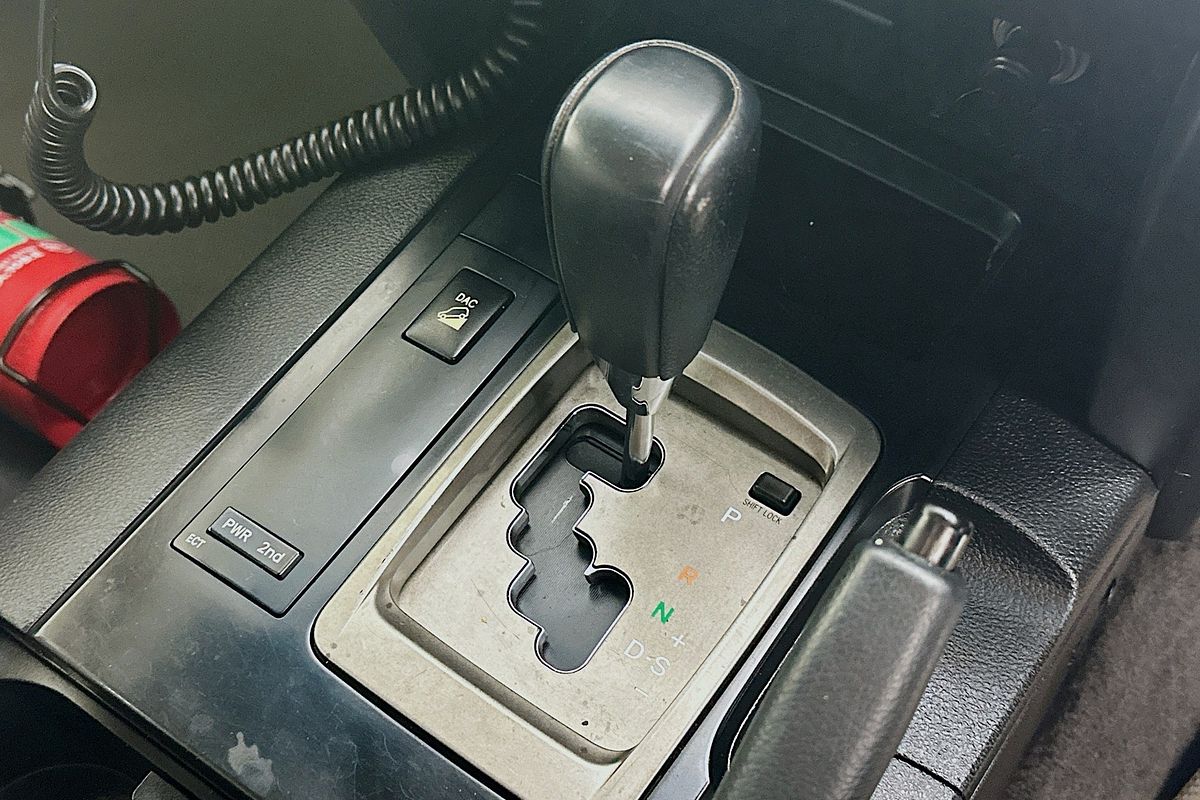 2007 Toyota LANDCRUISER GXL (4x4) VDJ200R