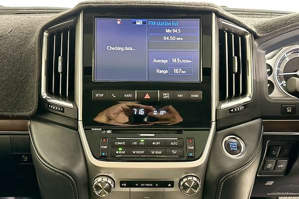 2019 Toyota LANDCRUISER LC200 SAHARA (4x4) VDJ200R