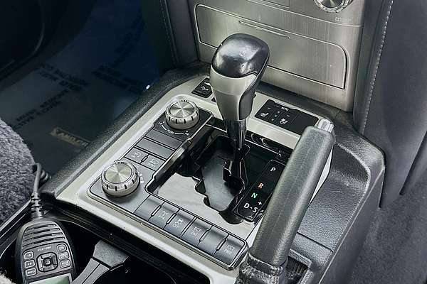 2016 Toyota LANDCRUISER Sahara VDJ200R
