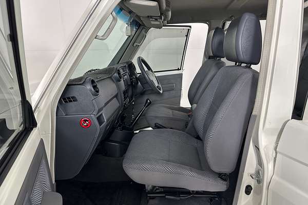 2014 Toyota LANDCRUISER GXL (4x4) VDJ76R MY12 UPDATE
