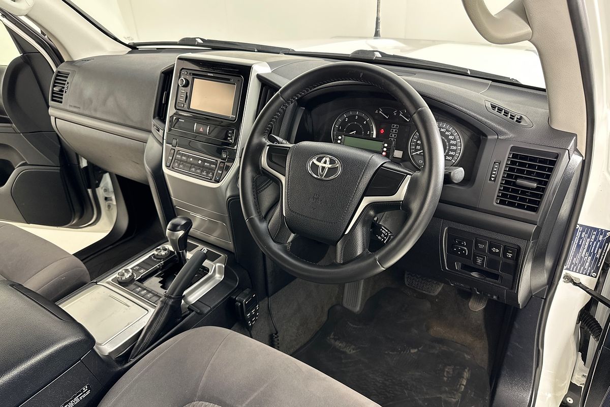 2015 Toyota LANDCRUISER GXL (4x4) VDJ200R MY16