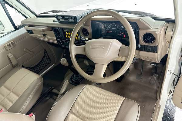 2001 Toyota LANDCRUISER (4x4) HZJ79R 4X4