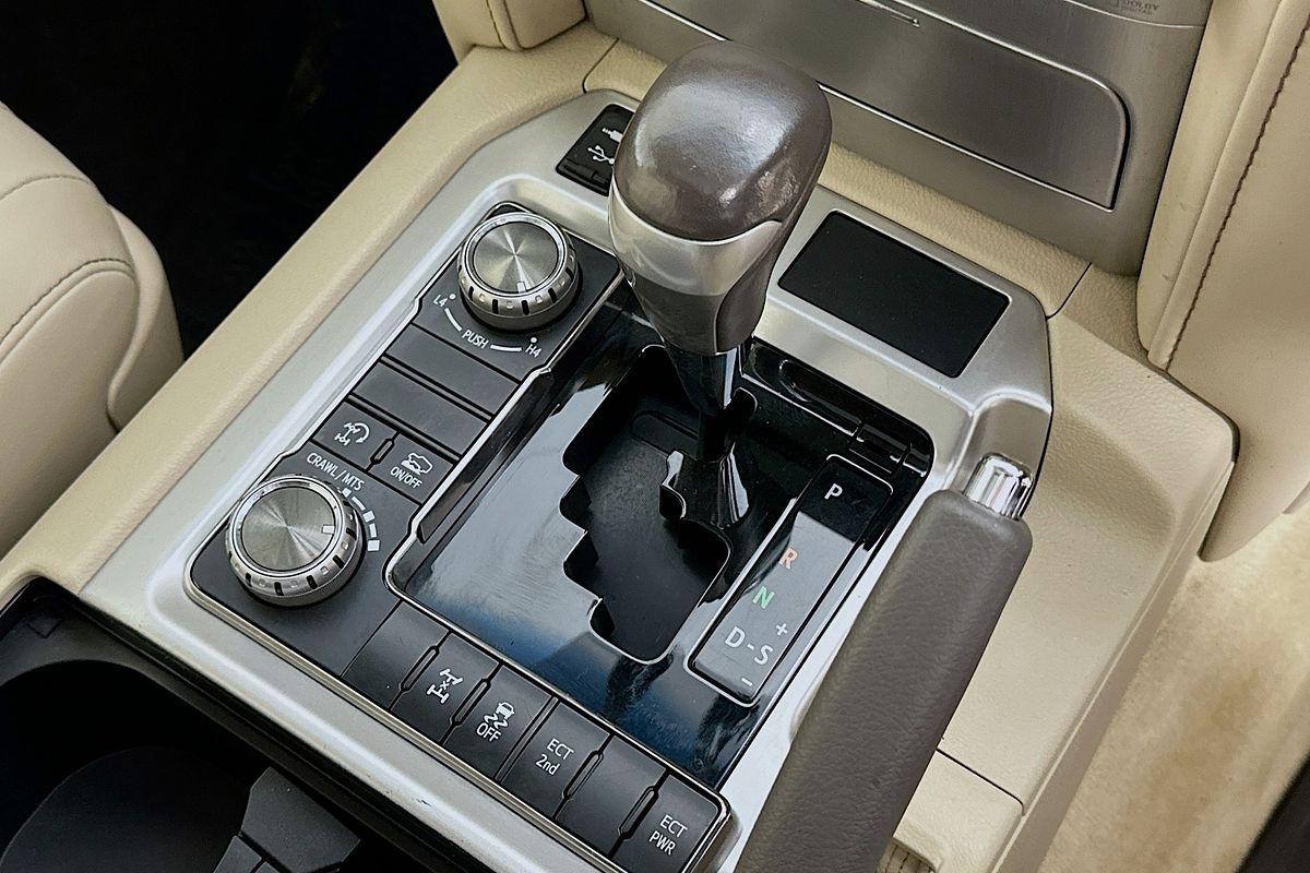 2020 Toyota LANDCRUISER LC200 VX (4x4) VDJ200R