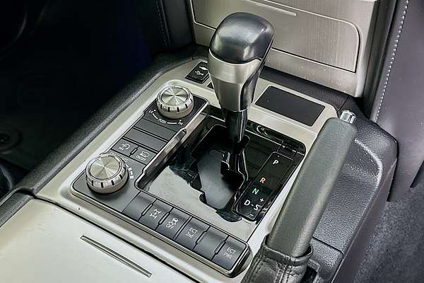 2017 Toyota LANDCRUISER VX (4x4) VDJ200R MY16