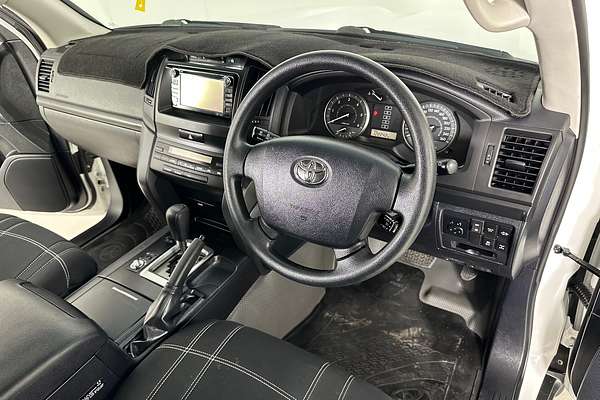 2019 Toyota LANDCRUISER LC200 GX (4x4) VDJ200R